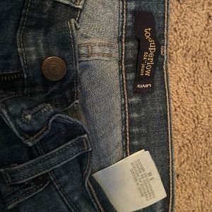 Levi skinny jeans